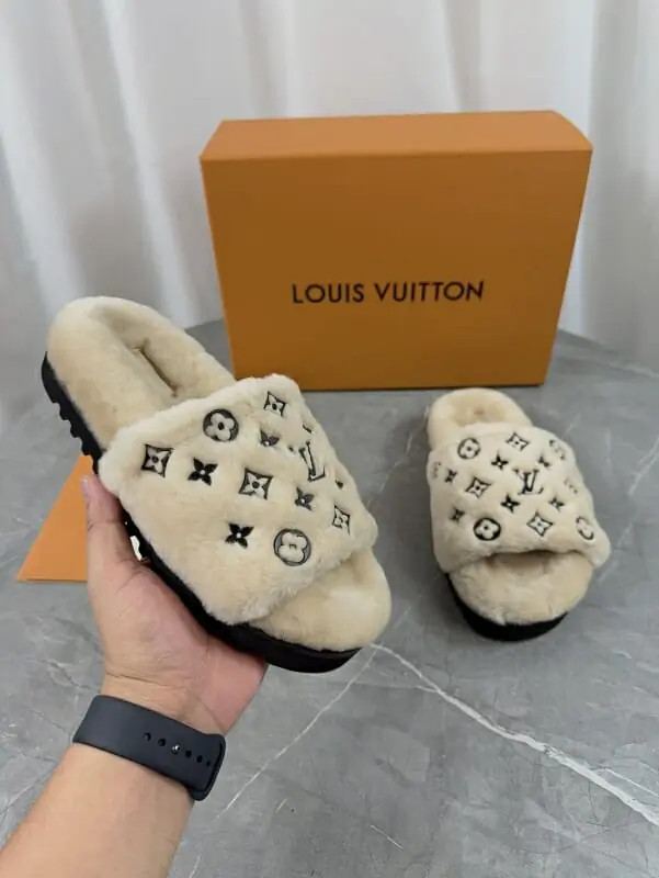 louis vuitton chaussons pour femme s_12667274